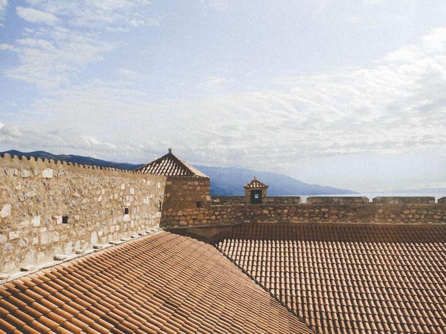 Novouredeni Stan S Balkonom I Pogledom Na More Senj  Exterior foto